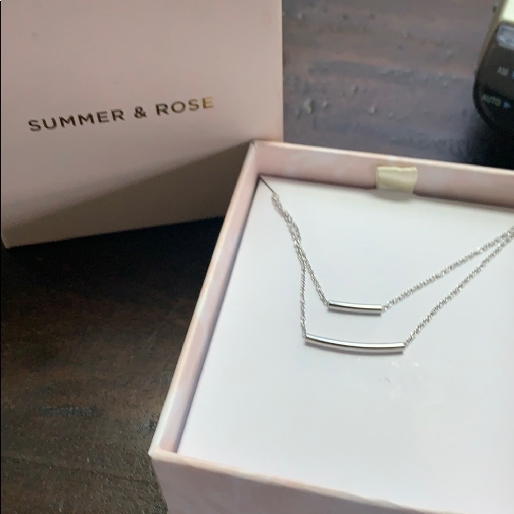 Summer & Rose silver bar necklace